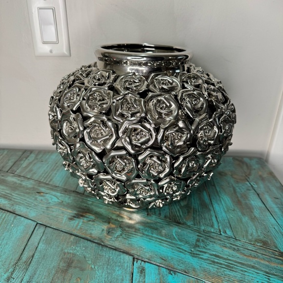 Kare Vase Rose Multi Chrome Silver Rose Embossed Vase | Glam Modern Home Decor - Picture 2 of 10